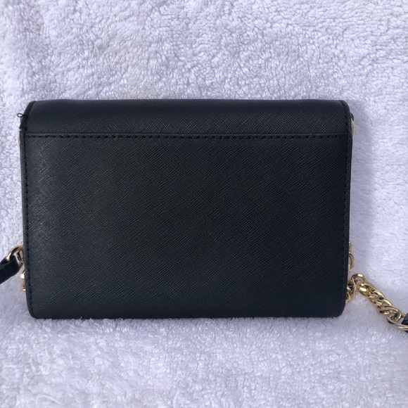 Michael Kors Jet Set Phone Crossbody - Picture 3 of 7